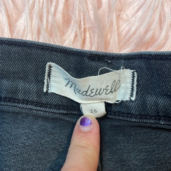 Madewell Black High Rise Mom Jean Button Up Jean Shorts Size 26 Woman’s - Picture 2 of 6